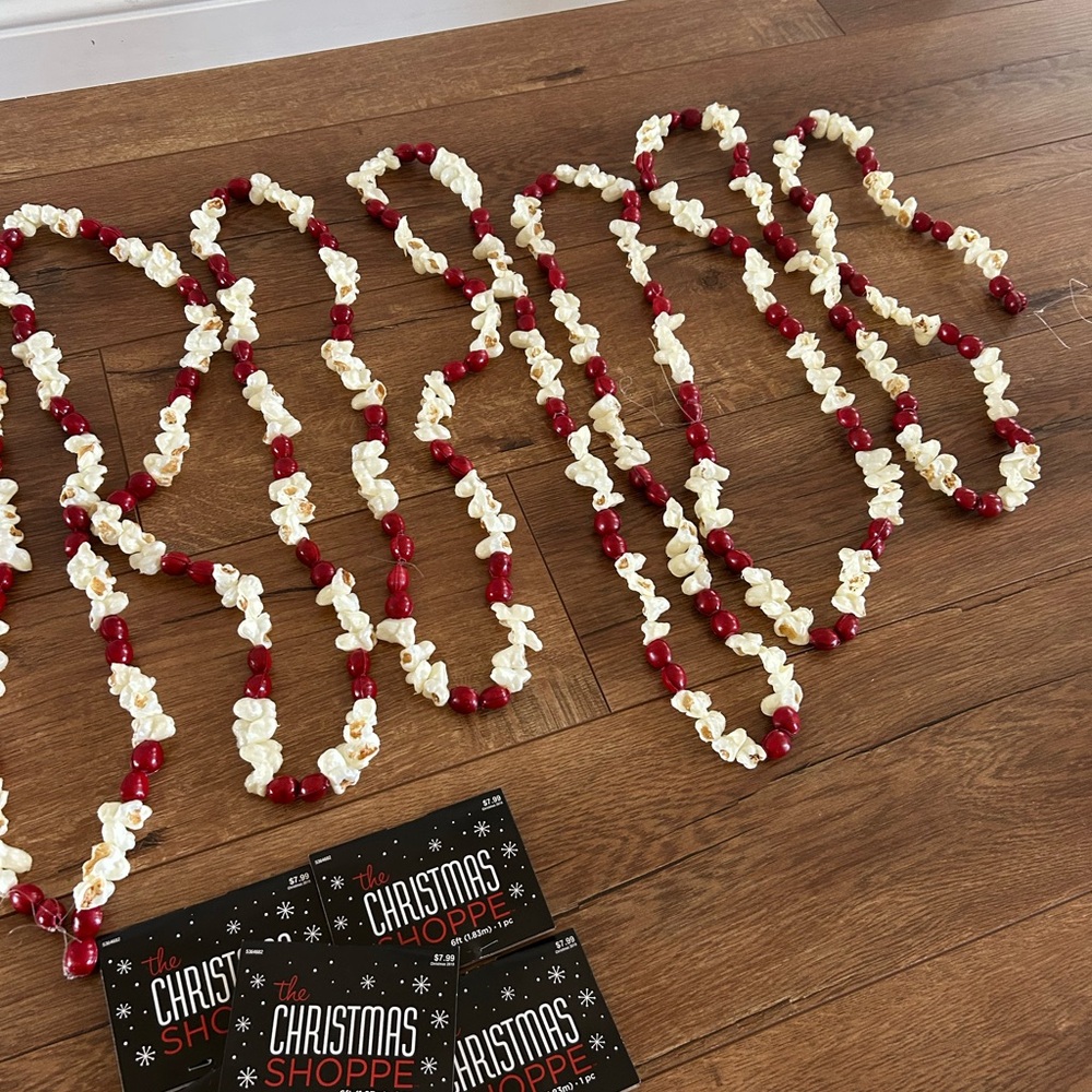 White Popcorn and Red Chocolate Cherry Garland - Picture 5 of 5